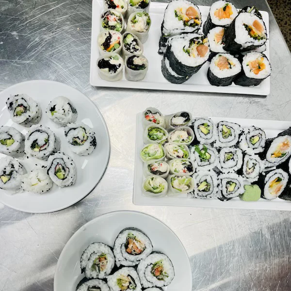 Sushi - Image 7